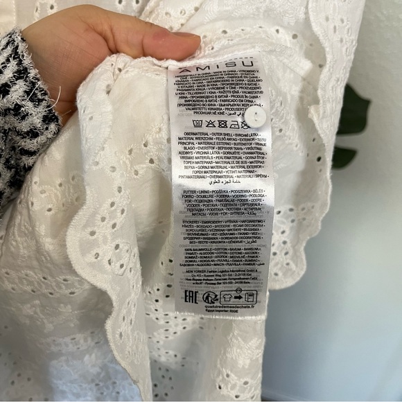 🤍 White Eyelet Embroidered Button-Up Blouse Sz M | 100% Cotton | AMISU - Picture 8 of 9